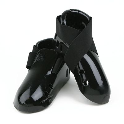 Ace Martial Arts Supply Taekwondo, Karate, Martial Arts Foam Kick (Black, M (7-8))