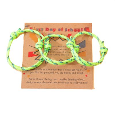 2-3Pcs First Day of School Knit Rope Bracelet Love Between Mother/Father/Mama and Daughter/Son/Me Back To Scool Gifts Protection Anxiety Relief Colorful Nylon Woven Bracelet With Message Card (Yellow(3Pcs), 3Pcs)