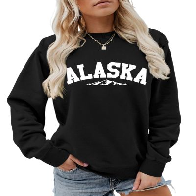 Pifnxtamy Sweatshirts for Women Alaska Letter Graphic Tees Retro Mountain Shirt Crewneck Sweater Long Sleeve Pullover Black