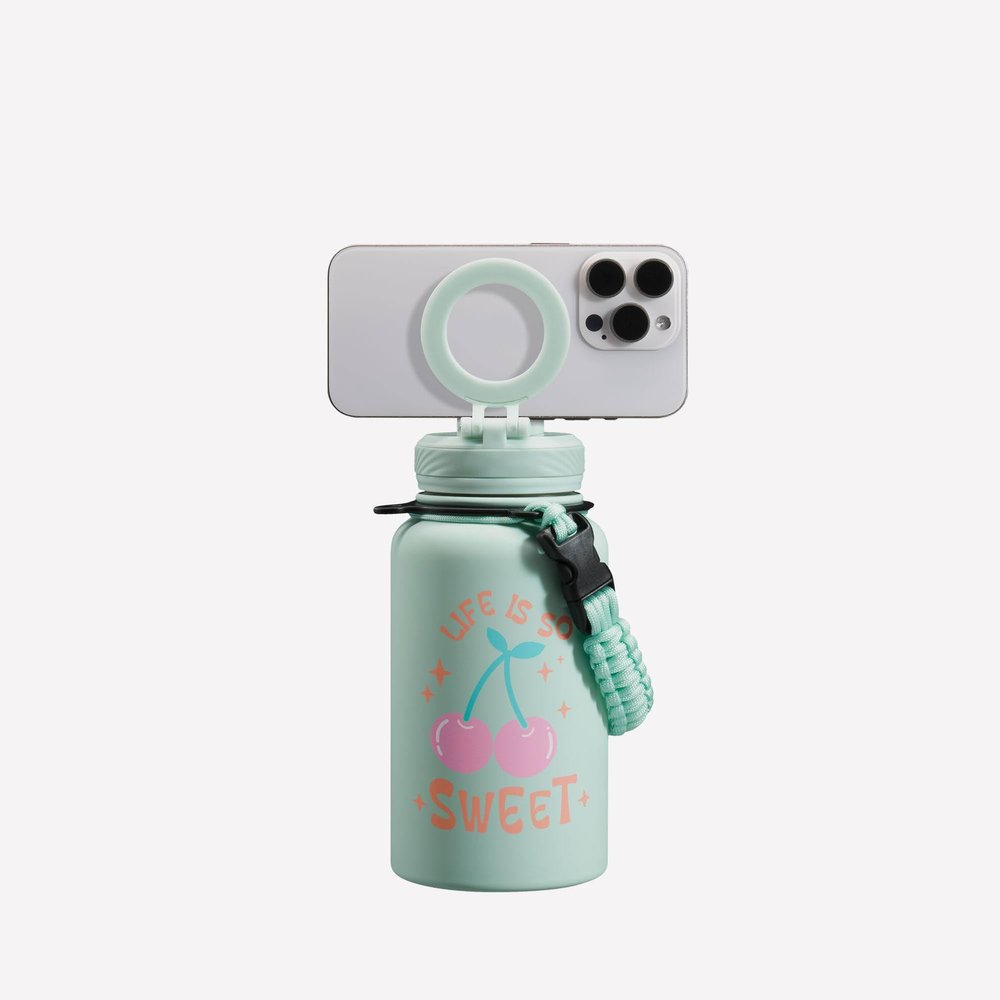 Ztar Insulated Stainless Steel Water Bottle Compatible with Magsafe usable as Tripod, Leak-Proof, Keeps Drinks cool or warm, For Travel, Gym, and Office, Ideal Gift for Women, Men & Kids, 22 oz