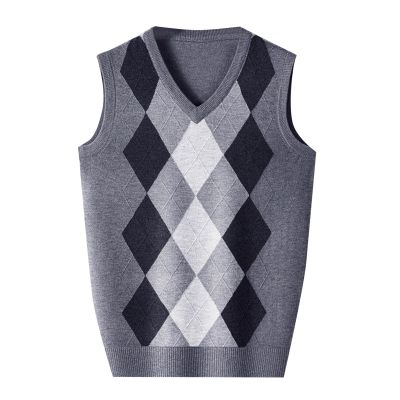 Men's Argyle Vest Sweater Sleeveless V Neck Knitted Pullover Sweater Casual Temperament Business Comfy Tops Grey