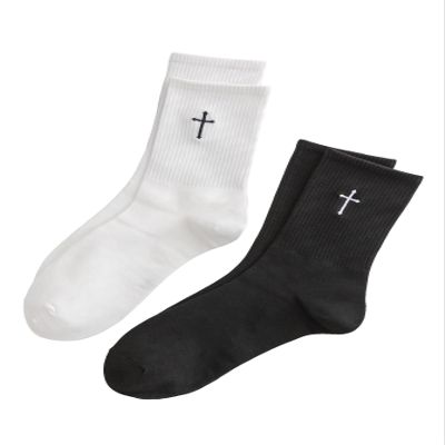 SHENHE Men's 2 Pairs Cross Print Embroidered Geo Crew Socks Knit Soft Daily Socks Black and White 43-46