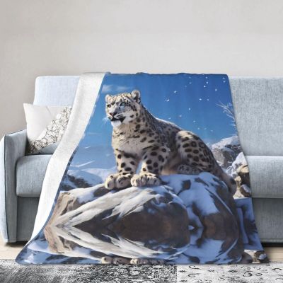 WZYWHJ Blankets 40"x30" - Lightweight, Durable, and Compact Anti-Wrinkle Blanket for Bed, Sofa, Camping, Cinema, and Travel Snow Leopard Pattern