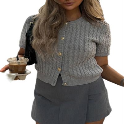 Cable Knit Short Sleeve Cardigans for Women Vintage Button Down Sweaters Casual Going Out Tops(Light Gray,M)