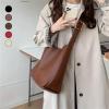 Women's Solid Color Tote Bag Two-Piece Set, Fashionable Bucket Large Capacity Casual Two-Piece Shoulder Messenger Bag (Black,M) view 2