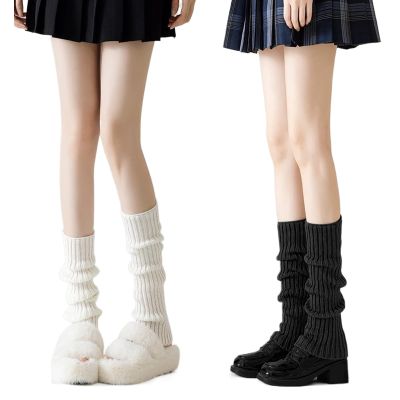 DUOJINSANXI 2 Pcs Leg Warmers Y2k, Leg Warmers, Y2k Accessories, Cute Kawaii Cream Legwarmers for Women Winter (Black, White)