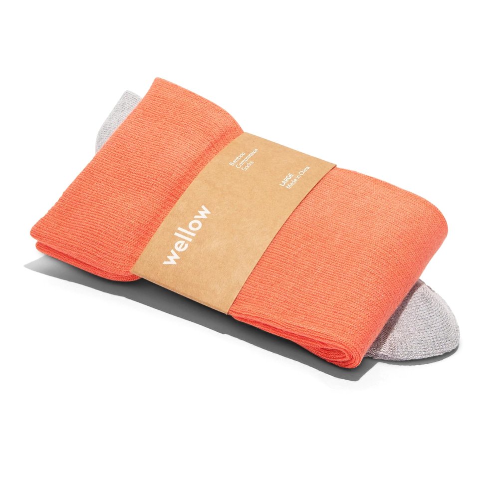 Wellow Premium Socks (Compression Socks - Regular) for Men and Women, Made with Viscose from Bamboo, Relieves Swelling, Nurses - Pregnancy Support, SM, Living Coral - Twist