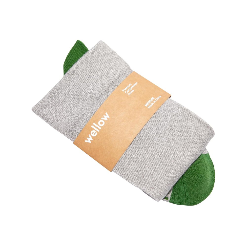 Wellow Premium Socks (Compression Socks - Regular) for Men and Women, Made with Viscose from Bamboo, Relieves Swelling, Nurses - Pregnancy Support, SM, Artichoke Toe - Front Runner