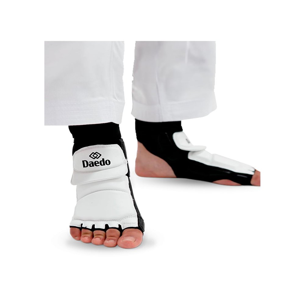 DAEDO Taekwondo Foot Protector, WT Standard Sizes, Lightweight and Comfortable for Training and Competitions