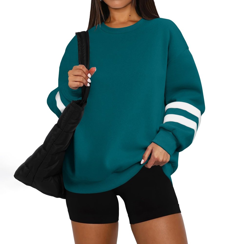 Fleece Sweatshirts Trendy Plus Size Sweatshirts for Women Oversized Sweatshirts Long Sleeve Shirts Winter Warm Pullover Sweaters Cute Fall Outfits Casual Autumn Comfrt Hoodie Christmas Sweatshirts