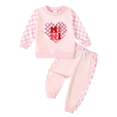 BeQeuewll Baby Girl Valentines Day Outfit Long Sleeve Heart Checkerboard Print Sweatshirt Plaid Pants 2Pcs Valentine Clothes (Mini Pink, 0-6 Months)