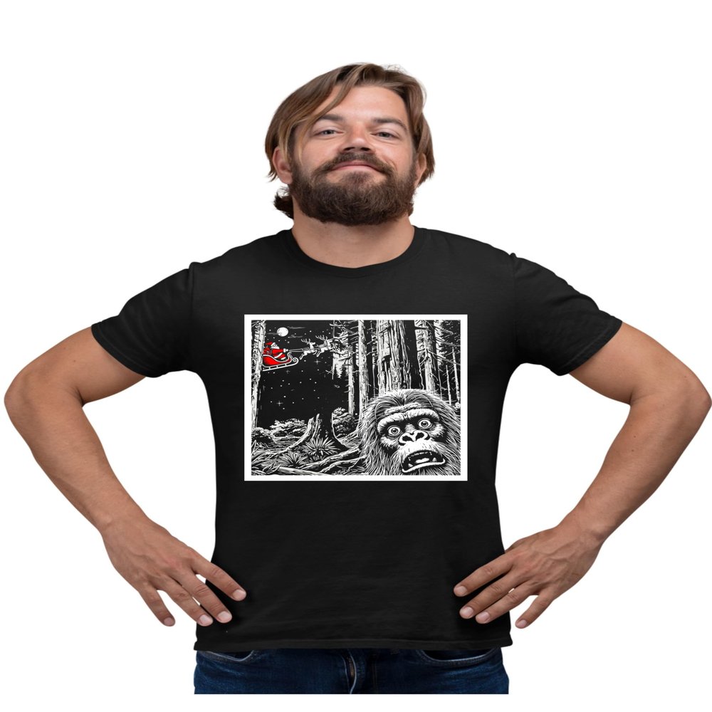 X-Large Black Mens Bigfoot Selfie with Santa Funny Christmas Sasquatch T-Shirt