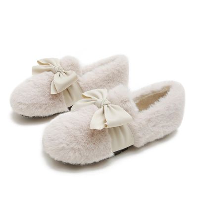 CPMBFDC Women's Plush House Slippers Warm Faux Fur Comfortable Indoor Outdoor Slip-On Loafers Ballet Flats Women's Fuzzy Loafers (White,5)