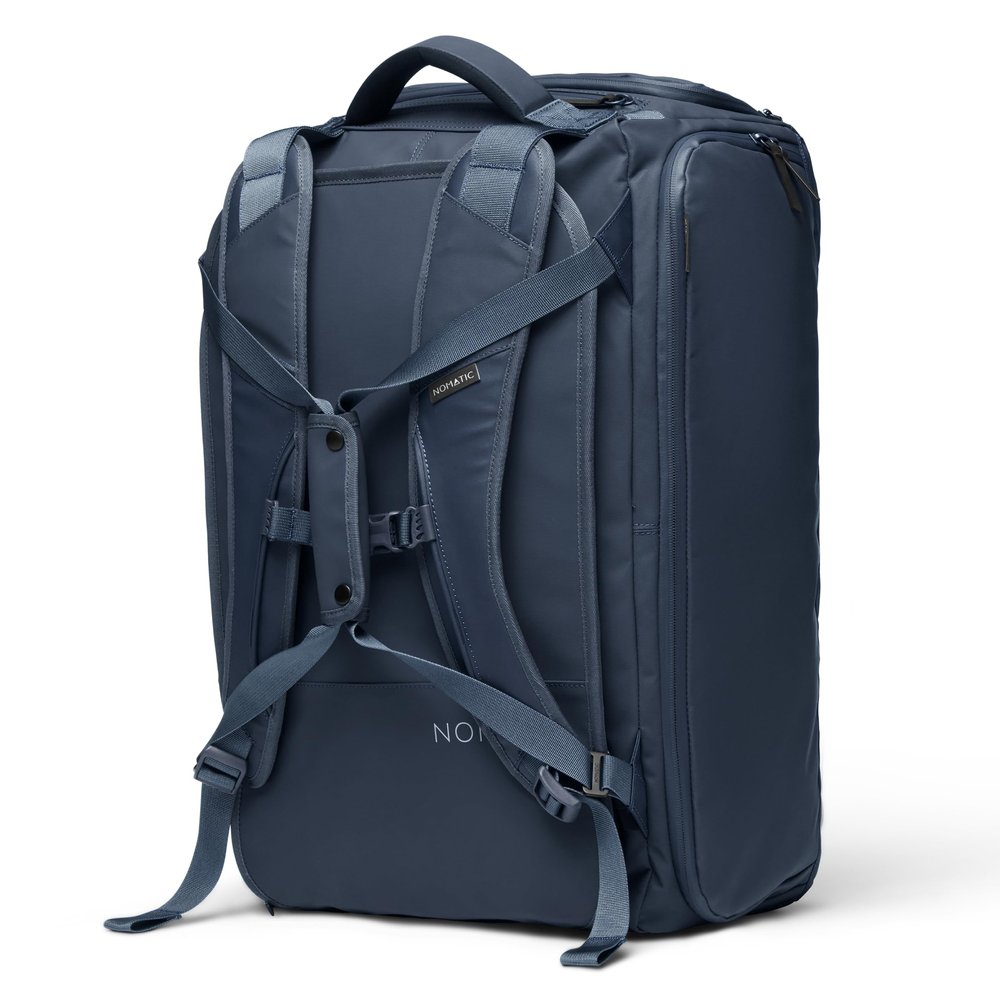 NOMATIC 40L Travel Bag - Duffel Bag For Men and Women - Navy