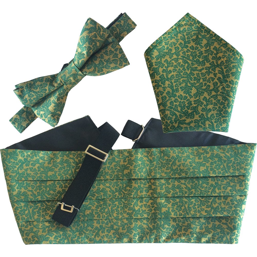 Christmas Cummerbund Sets: Includes Bow Tie & Hanky (Green & Gold Leaf)